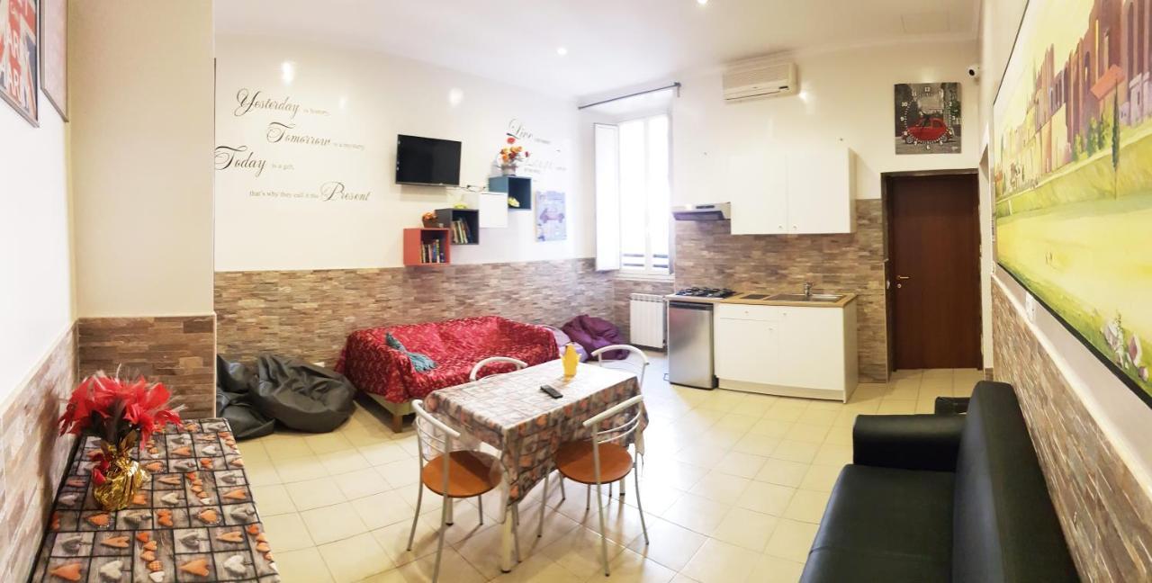 Auberge de jeunesse Legends à Rome Extérieur photo