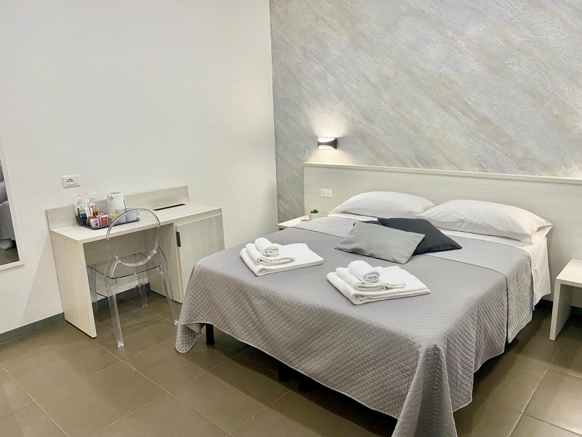 Auberge de jeunesse Legends à Rome Extérieur photo